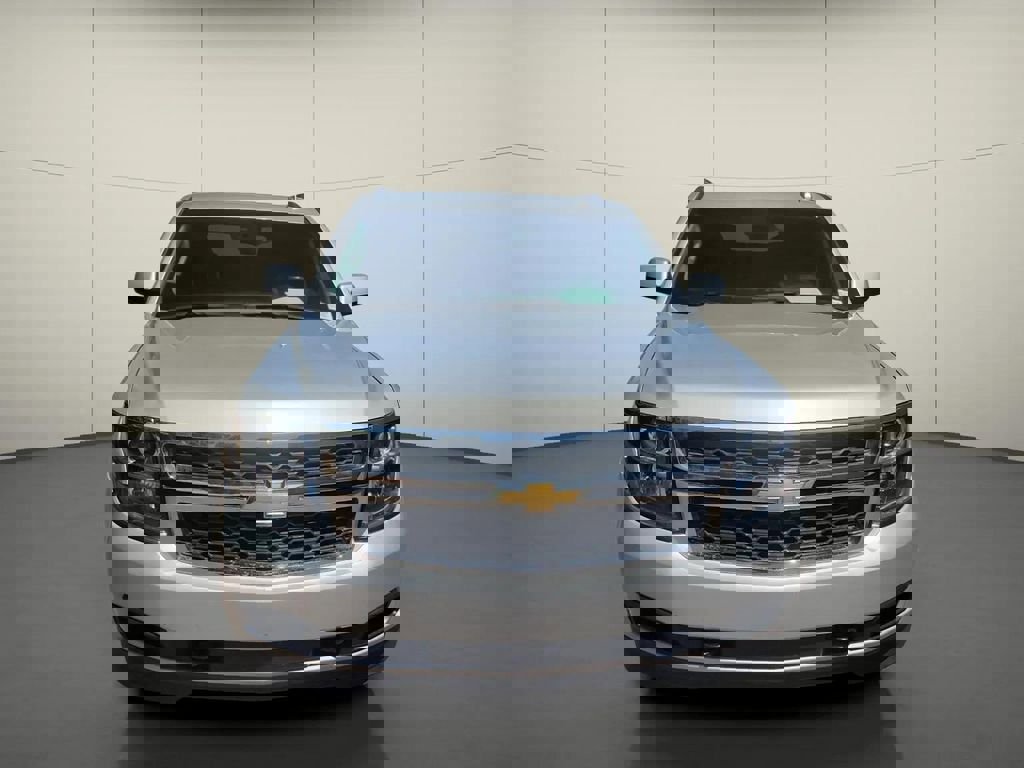 Used 2019 Chevrolet Tahoe LT image 2