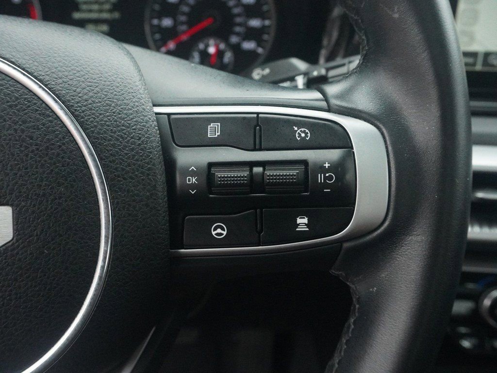 Used 2023 Kia K5 GT-Line image 41