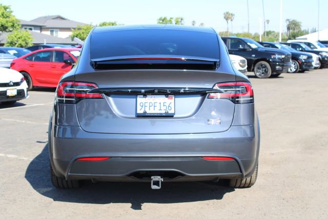 Used 2023 Tesla Model X Plaid image 4