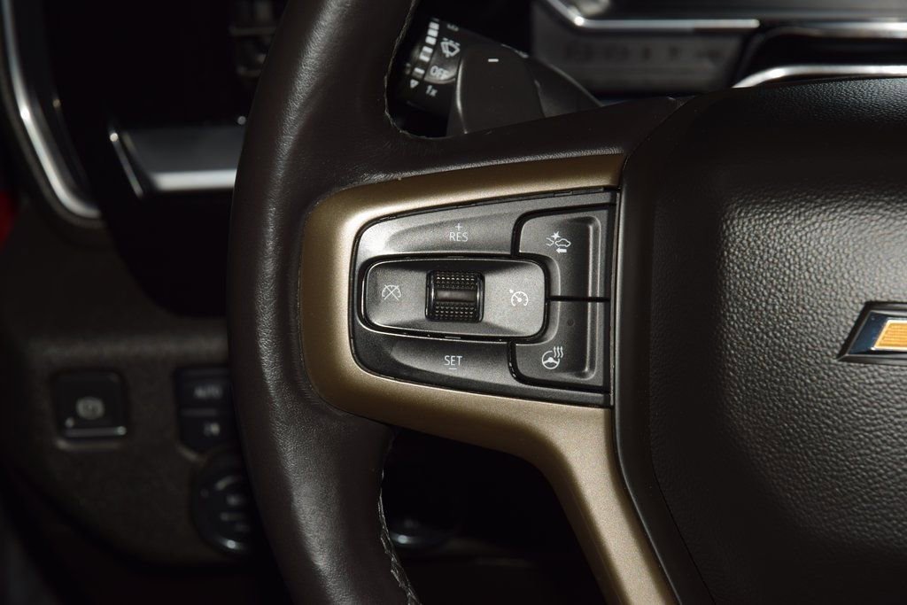 Used 2022 Chevrolet Silverado 1500 High Country image 31