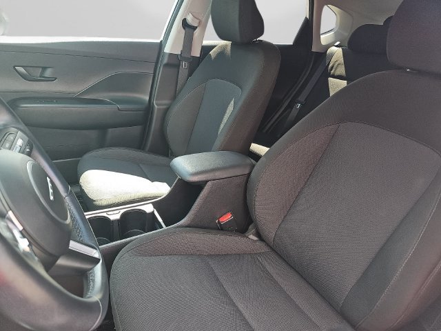 Used 2024 Hyundai Kona SEL FWD image 18