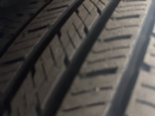 Used 2021 Chevrolet Equinox LS w/ LS Convenience Package image 36