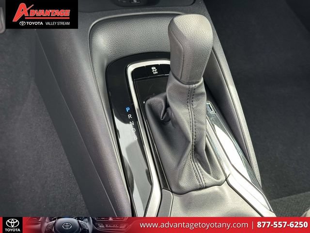 Used 2025 Toyota Corolla LE FWD image 36