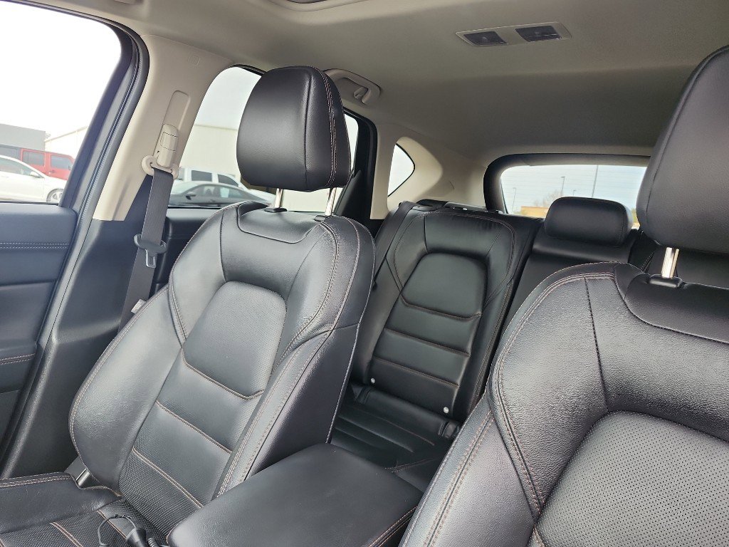 Used 2018 MAZDA CX-5 Grand Touring w/ Premium Package image 15