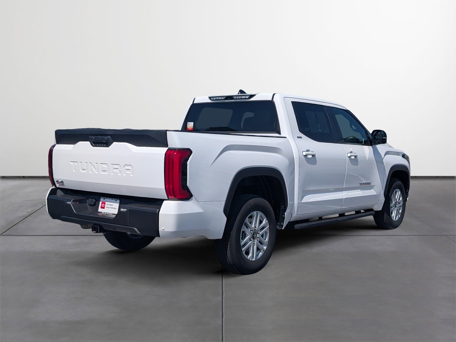 Certified 2025 Toyota Tundra SR5 w/ SR5 Premium Package AWD/4WD image 5