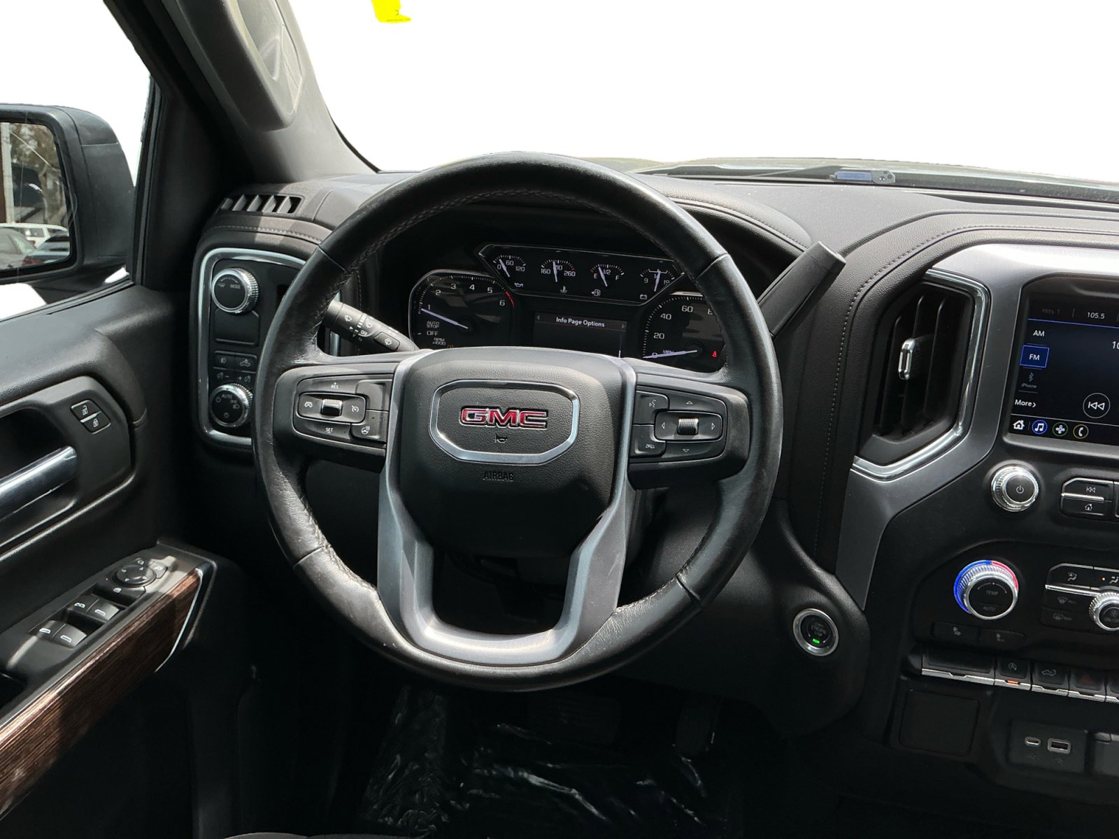 Used 2022 GMC Sierra 1500 Elevation w/ LPO, Elevation Black Package RWD image 10