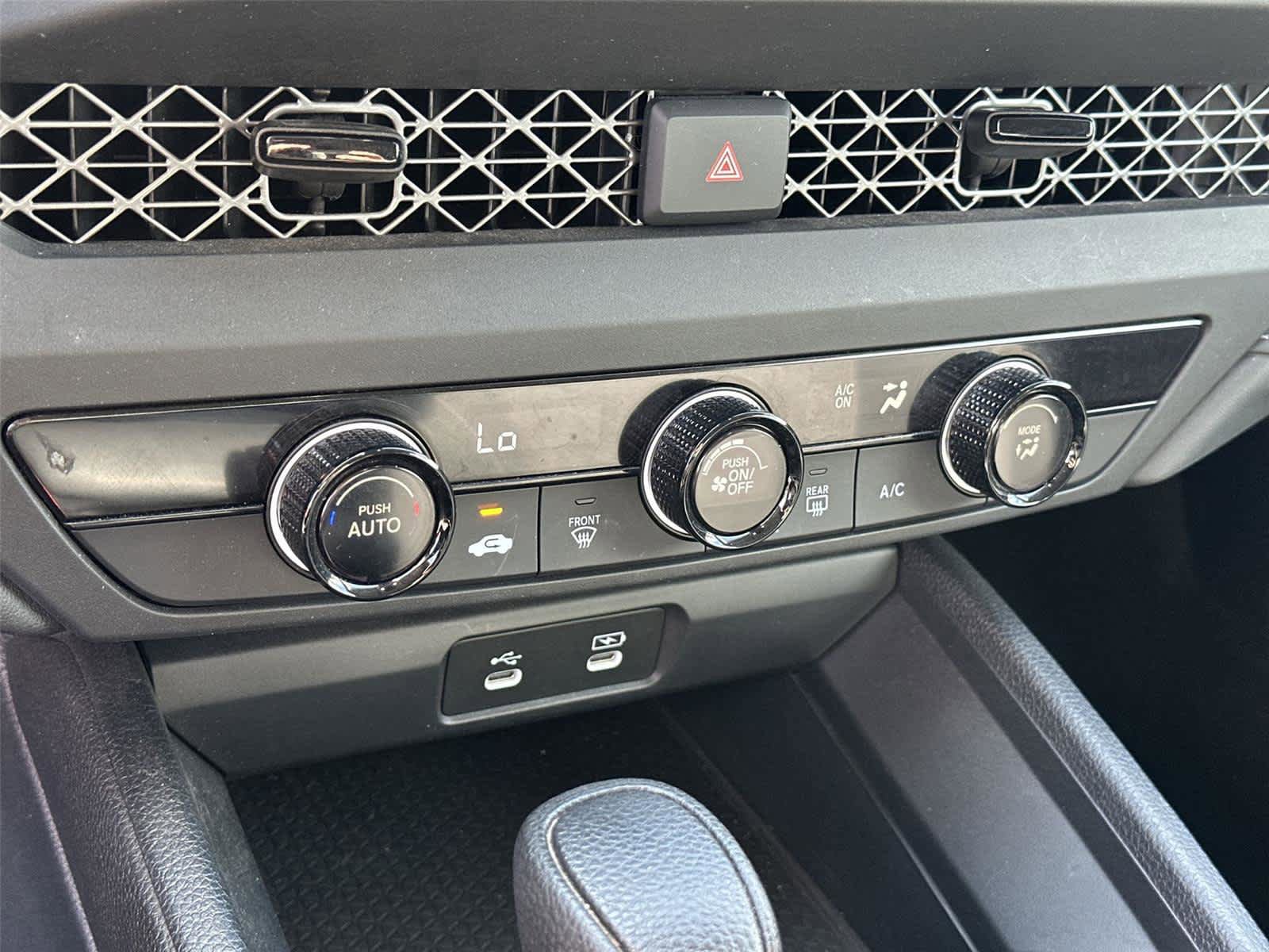 Used 2023 Honda Accord LX image 36