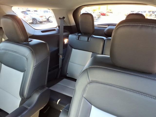 Certified 2023 Ford Explorer XLT w/ Equipment Group 202A image 19