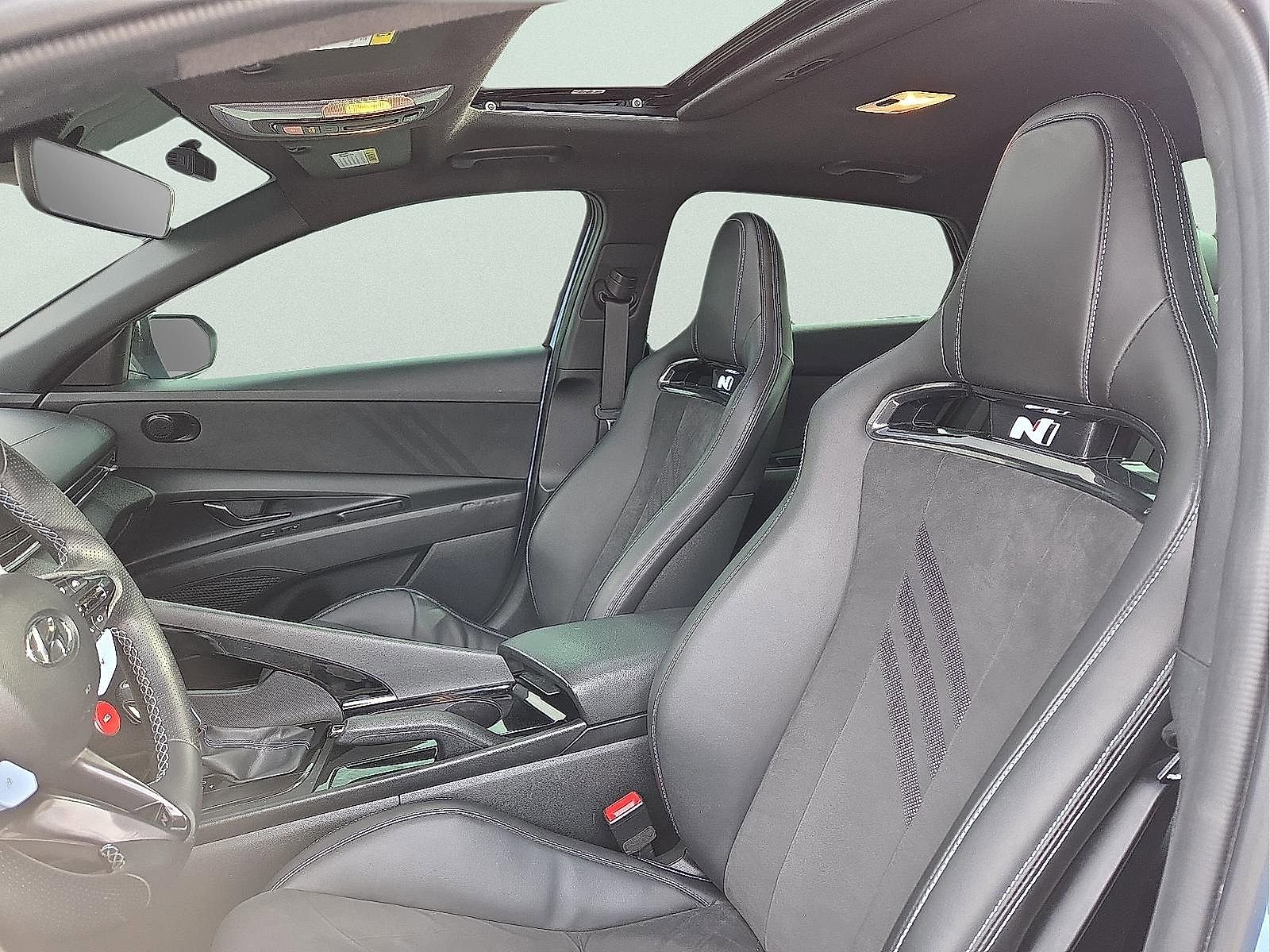 Used 2023 Hyundai Elantra N image 13