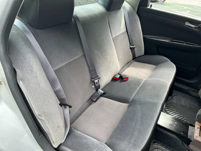 Used 2015 Chevrolet Impala Police FWD image 23