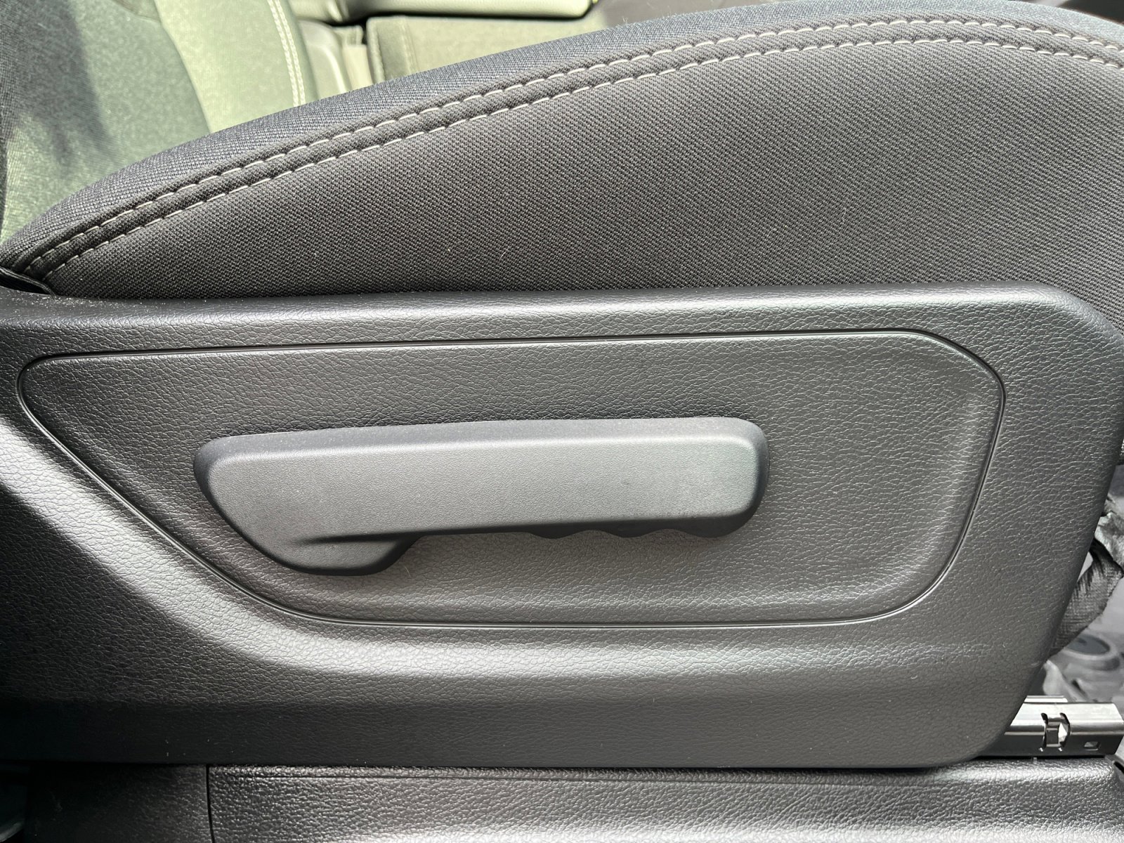 Used 2025 RAM 1500 Big Horn image 28