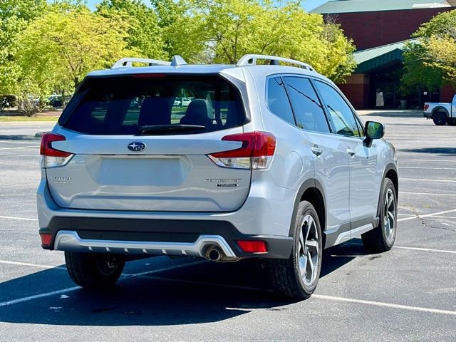 Used 2023 Subaru Forester Touring image 7