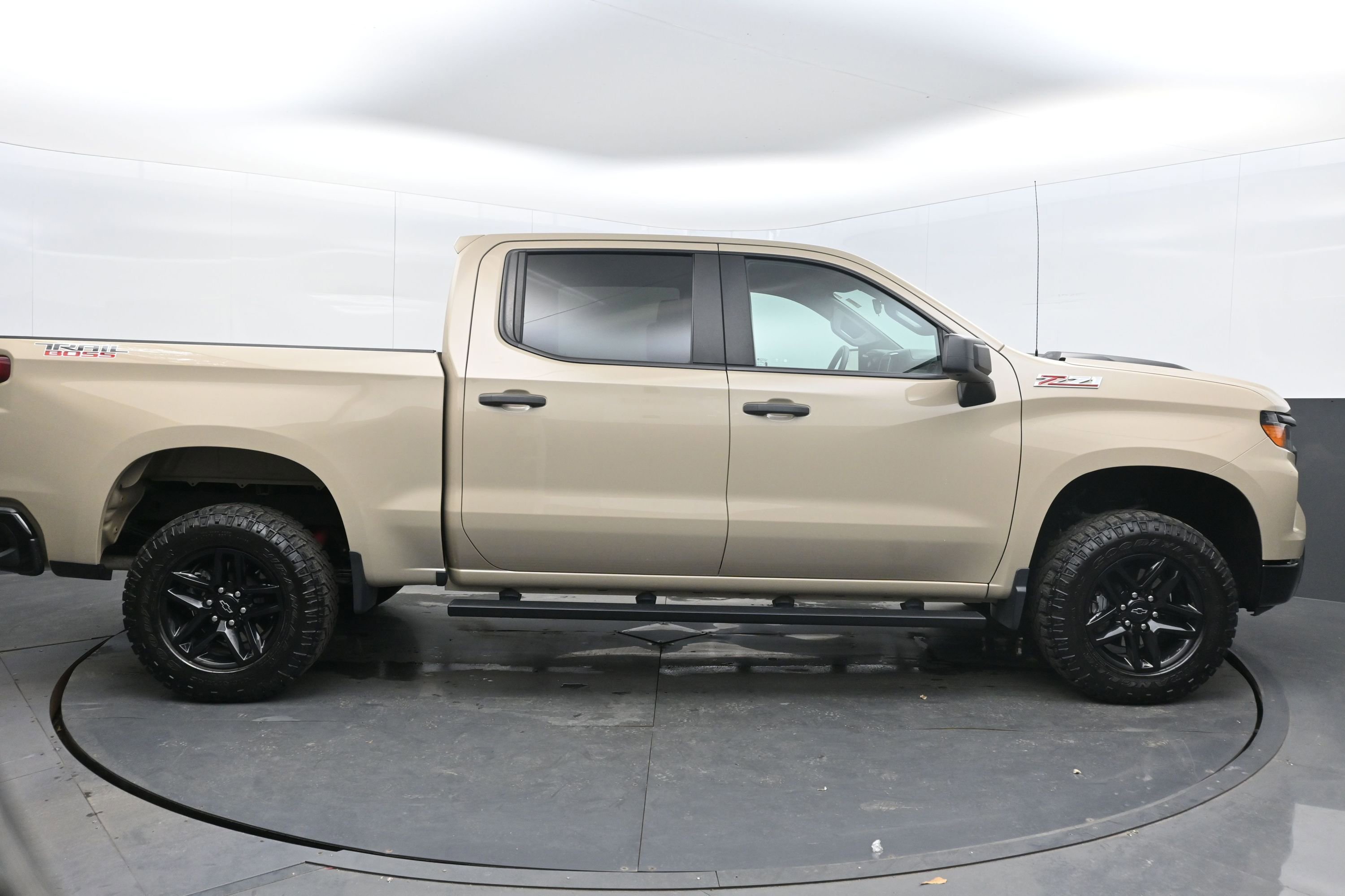 Certified 2022 Chevrolet Silverado 1500 Custom Trail Boss image 10