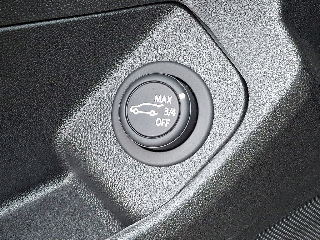 Certified 2022 GMC Terrain AT4 AWD/4WD image 28