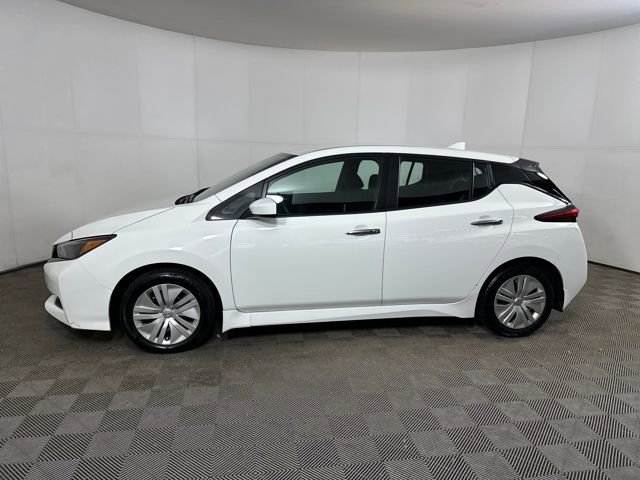 Used 2023 Nissan Leaf S image 6