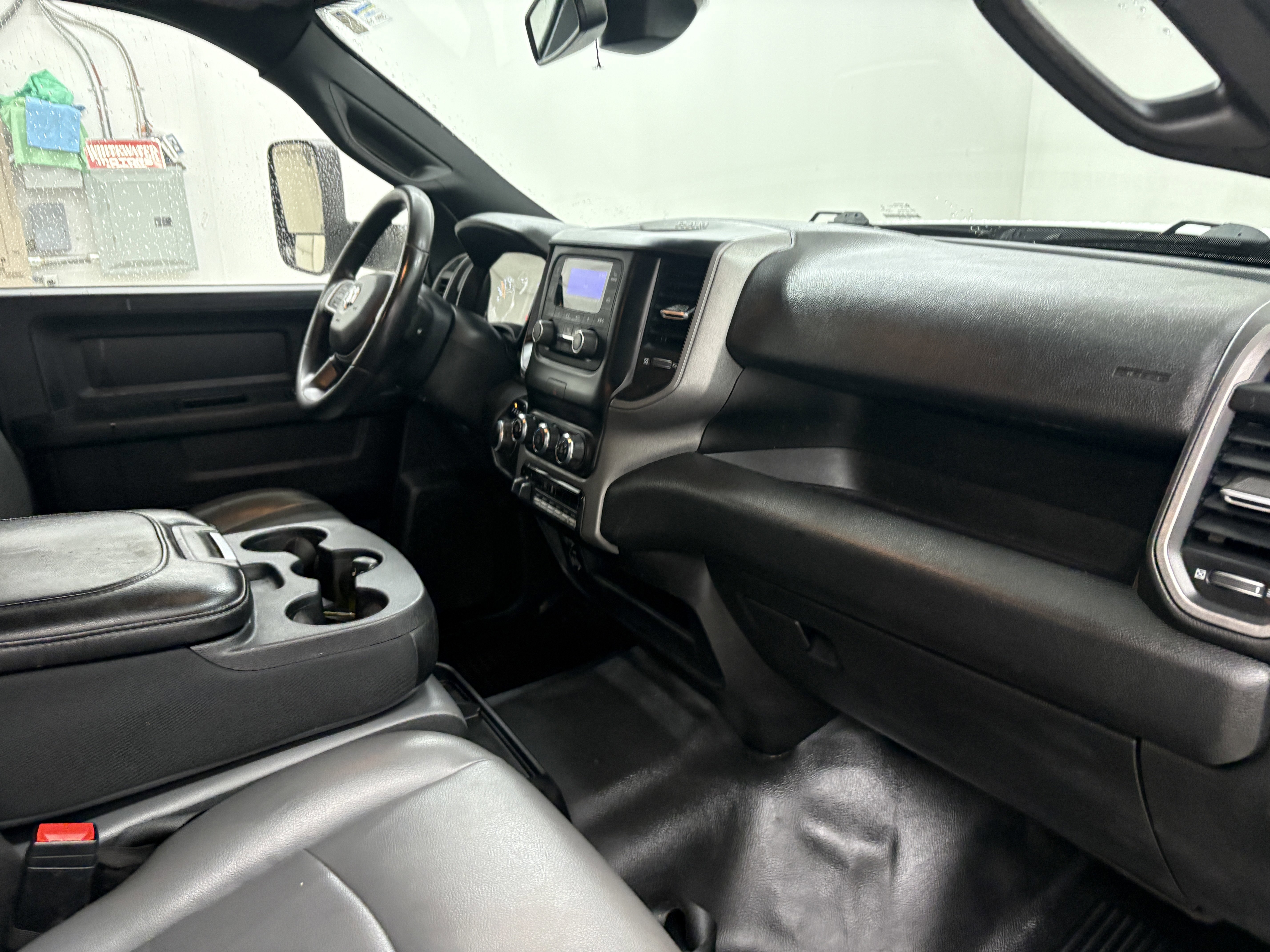 Used 2021 RAM 3500 Tradesman image 18