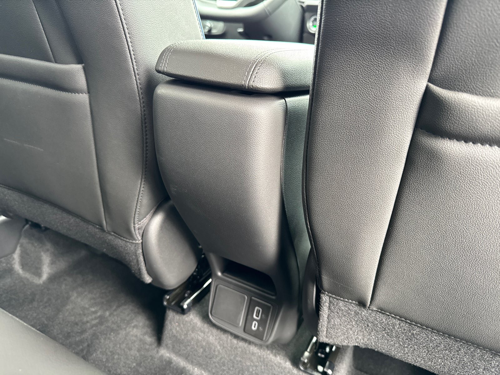 New 2026 Buick Encore GX Sport Touring FWD image 17