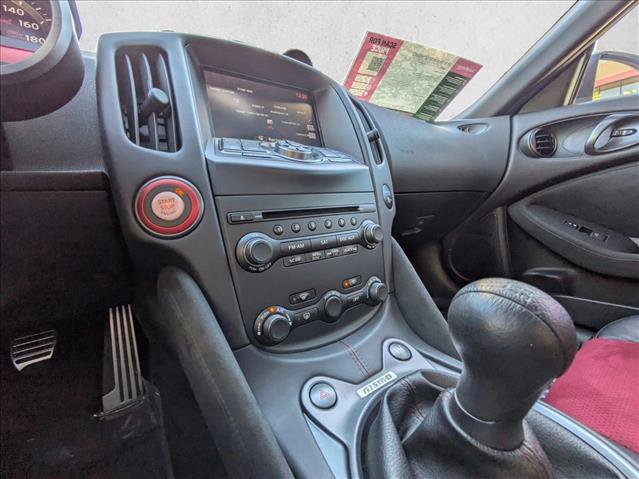 Used 2016 Nissan 370Z NISMO image 14