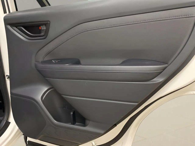 Used 2025 Subaru Forester Premium AWD/4WD image 75