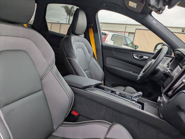 New 2026 Volvo XC60 T8 Polestar w/ Protection Package Premier AWD/4WD image 11