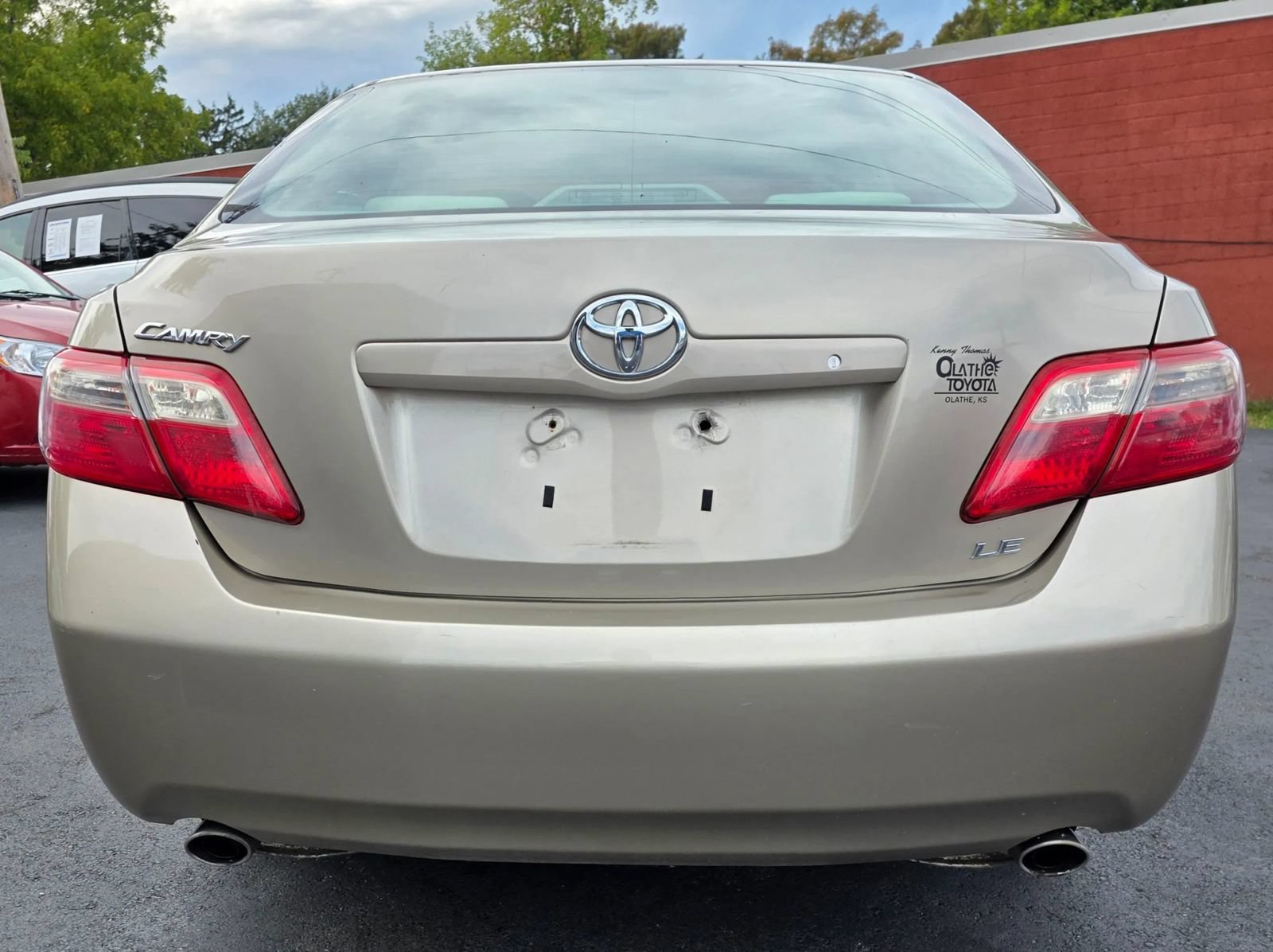 Used 2009 Toyota Camry LE FWD image 10