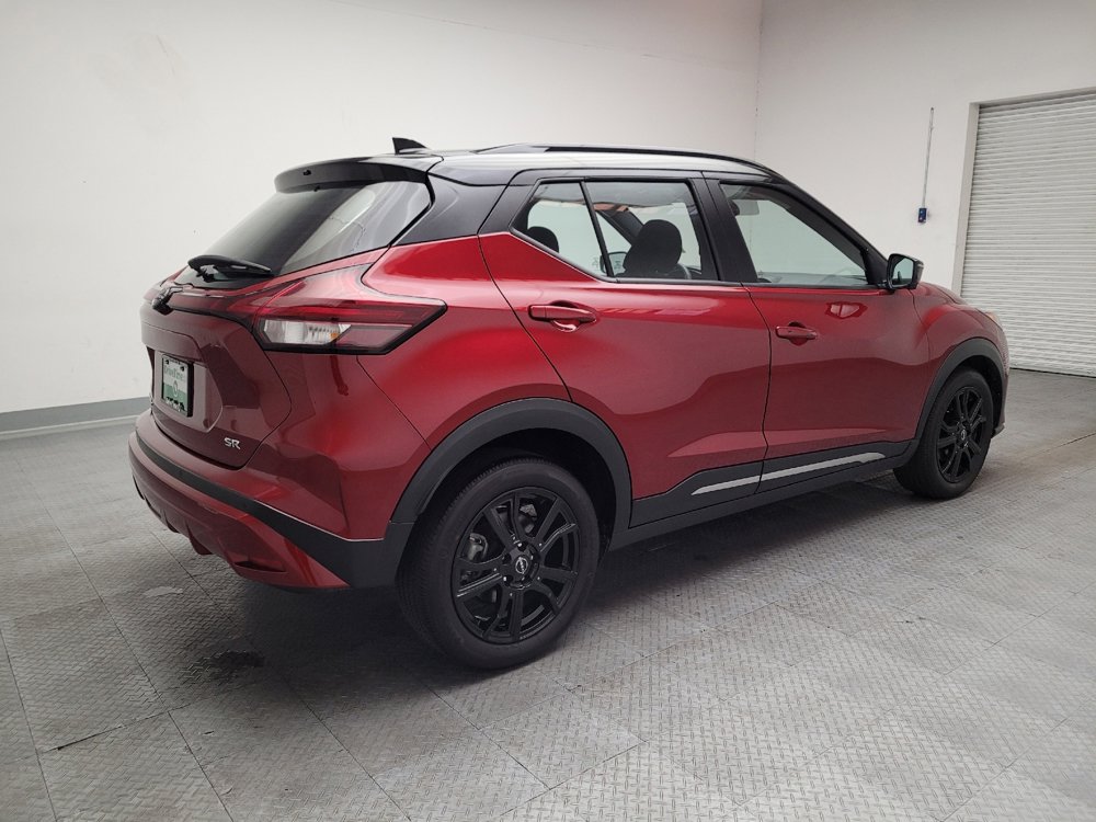 Used 2023 Nissan Kicks SR w/ Interior Electronics Package FWD image 10