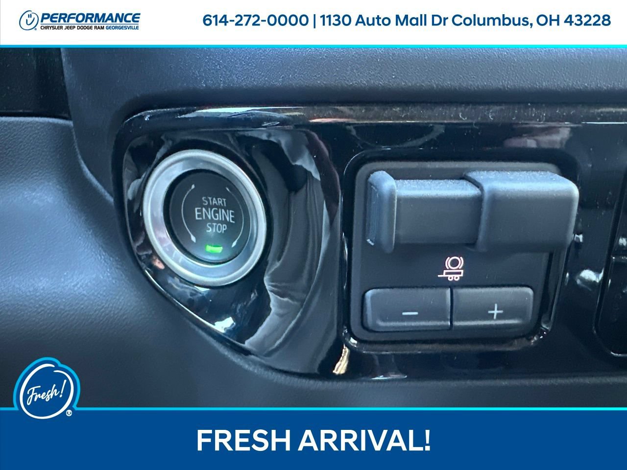 Used 2025 Chevrolet Silverado 1500 LT AWD/4WD image 20