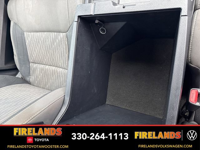 Used 2019 Toyota Tundra SR5 w/ Convenience Package image 22