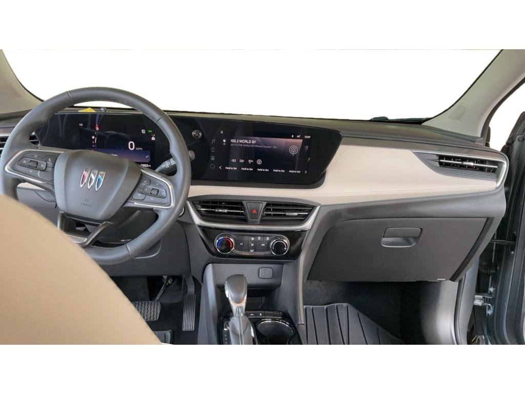 Used 2024 Buick Encore GX Sport Touring w/ Black Roof Package image 6