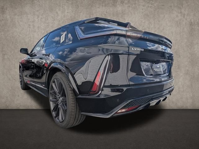 New 2026 Cadillac Lyriq V w/ LPO, Floor Liner Package AWD/4WD image 5