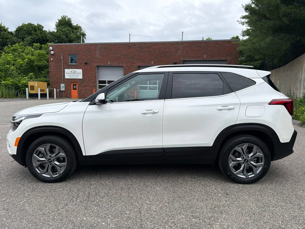 Certified 2024 Kia Seltos S AWD/4WD image 3