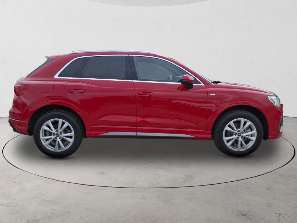 Used 2025 Audi Q3 2.0T Premium AWD/4WD image 4