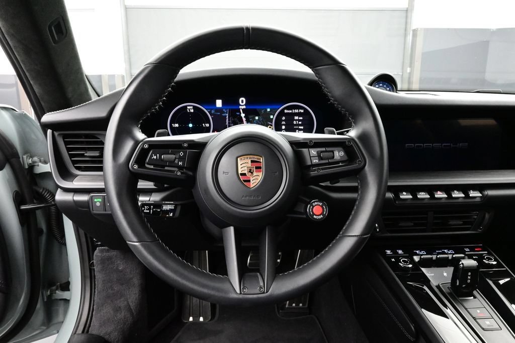Certified 2025 Porsche 911 Carrera GTS RWD image 8