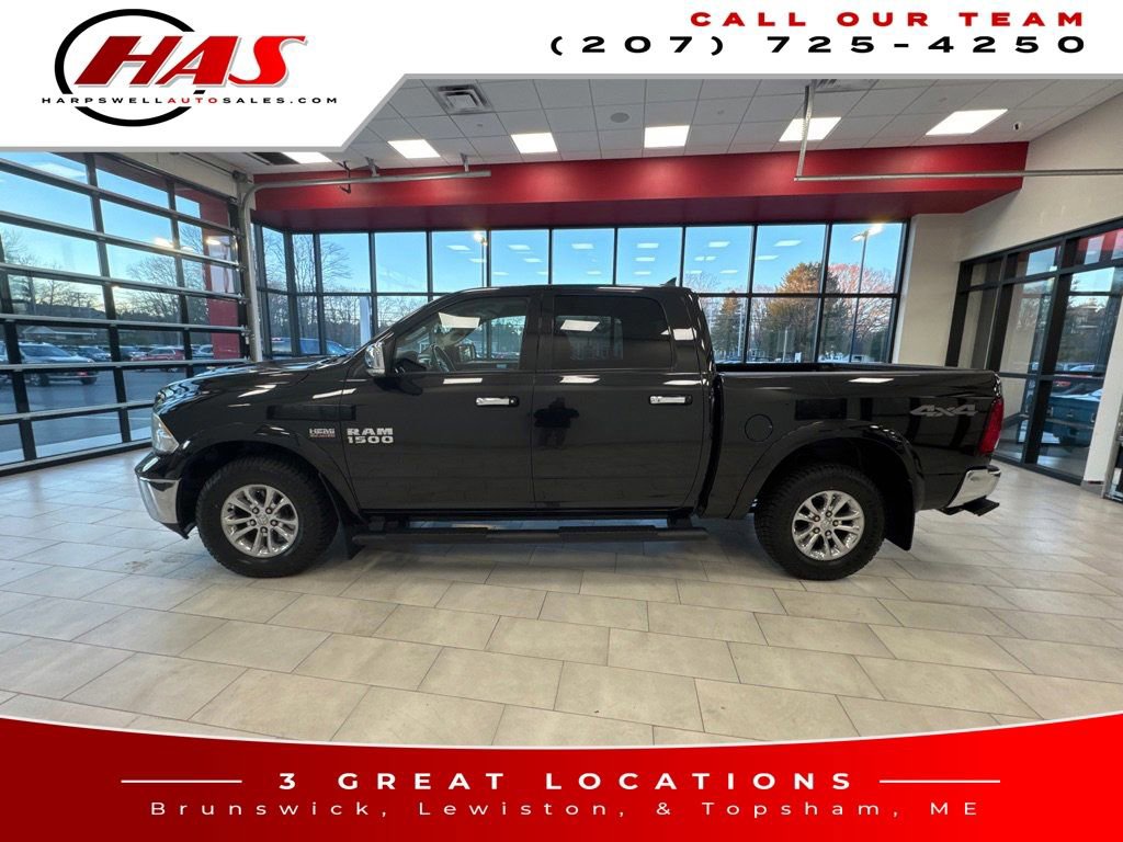 Used 2018 RAM 1500 SLT image 2