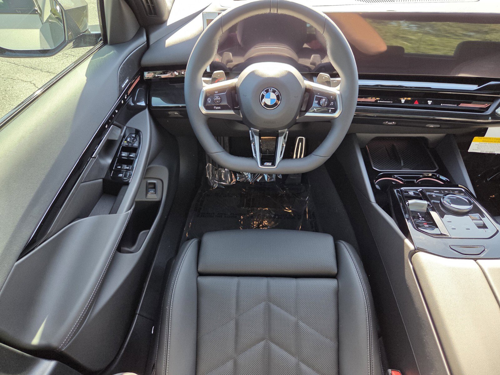 Used 2026 BMW 530i w/ M Sport Package image 12