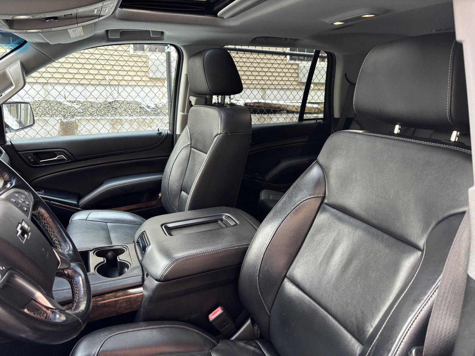 Used 2018 Chevrolet Tahoe LT w/ Luxury Package image 9