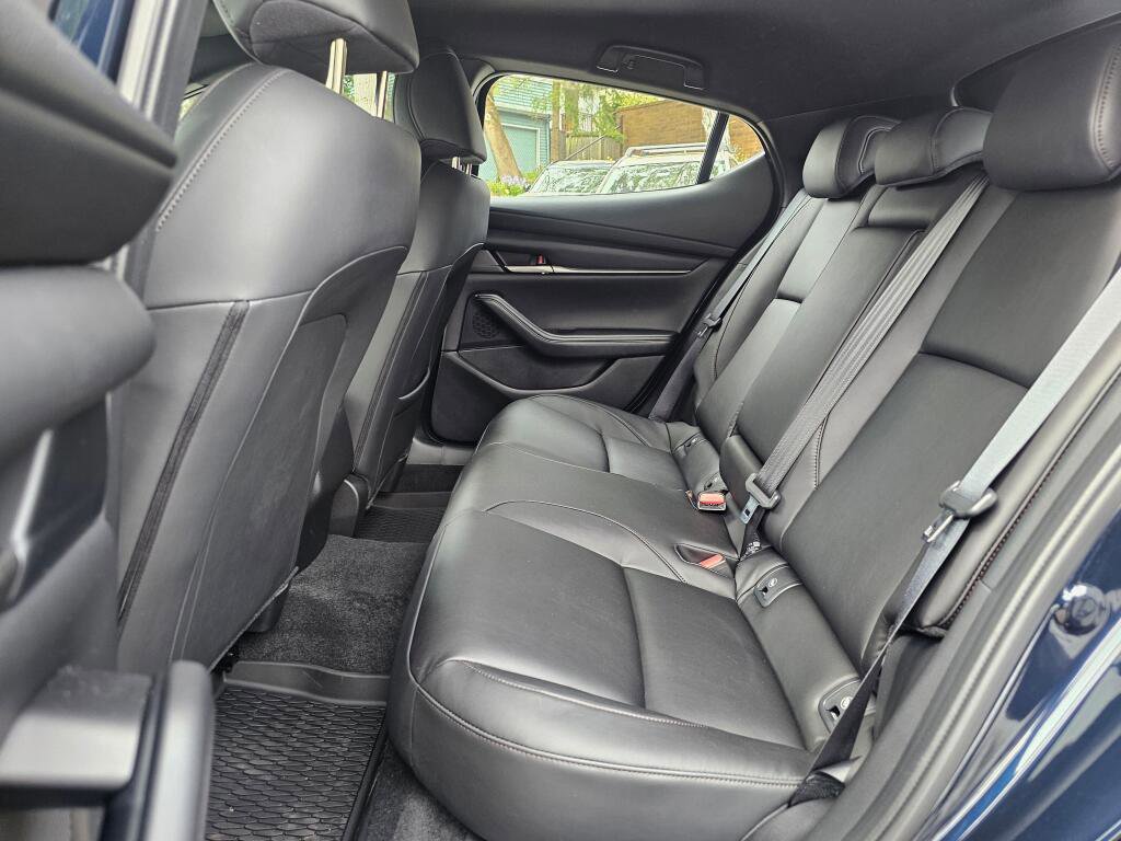 Certified 2023 MAZDA MAZDA3 s FWD image 17