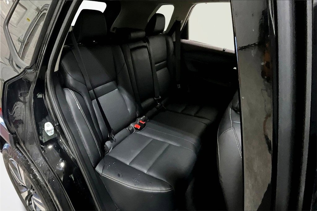 Used 2023 Nissan Rogue SL w/ SL Premium Package image 24