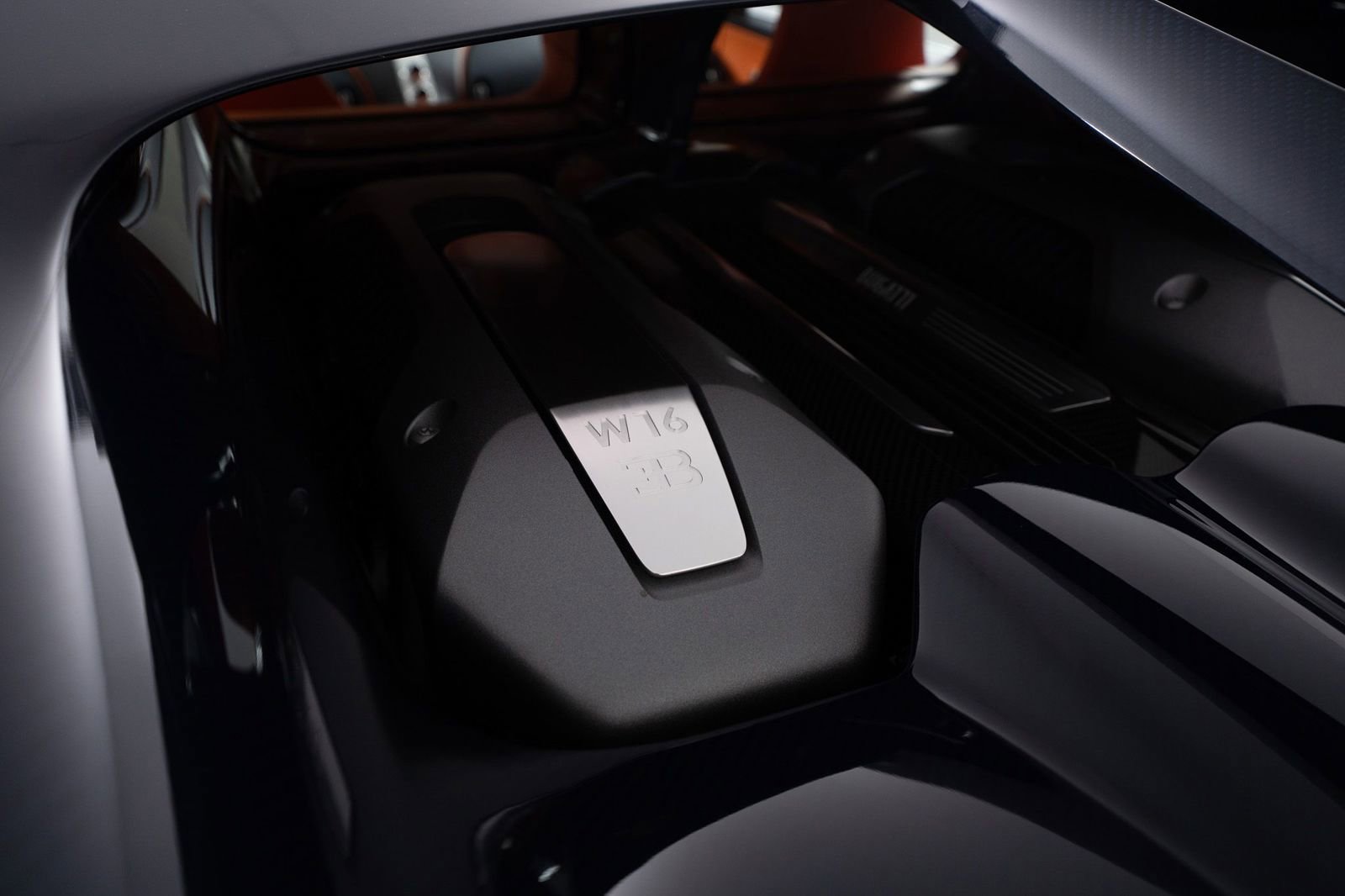 Used 2018 Bugatti Chiron image 24