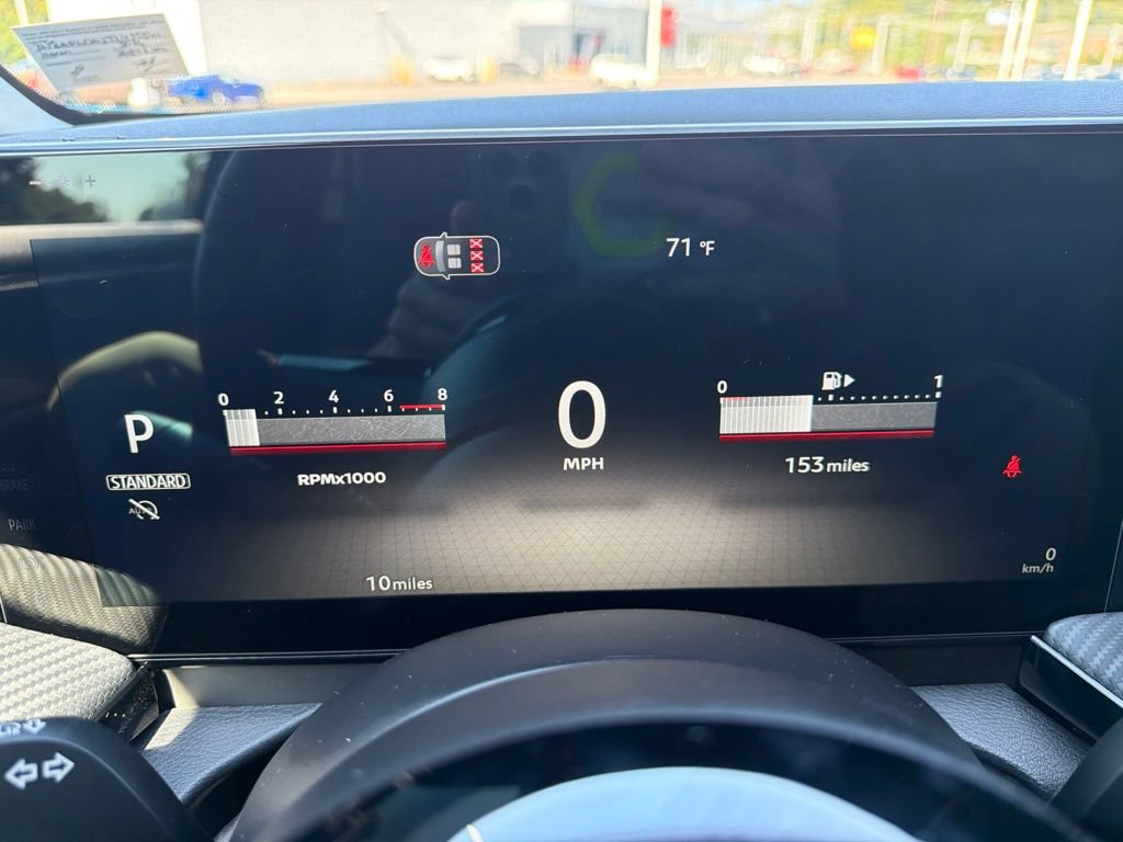 New 2026 Nissan Kicks SR FWD image 18
