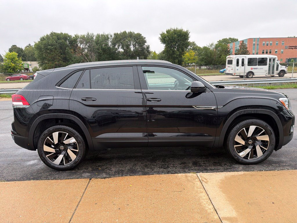 New 2026 Volkswagen Atlas Cross Sport SE AWD/4WD image 9