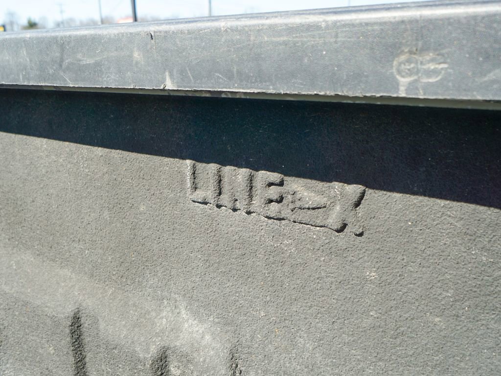 Used 2003 Ford F250 XLT image 12