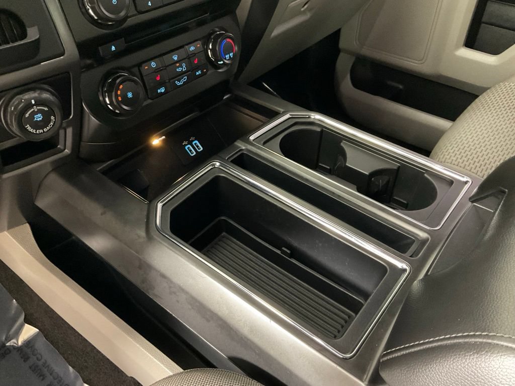 Used 2016 Ford F150 XLT w/ Equipment Group 302A Luxury RWD image 19