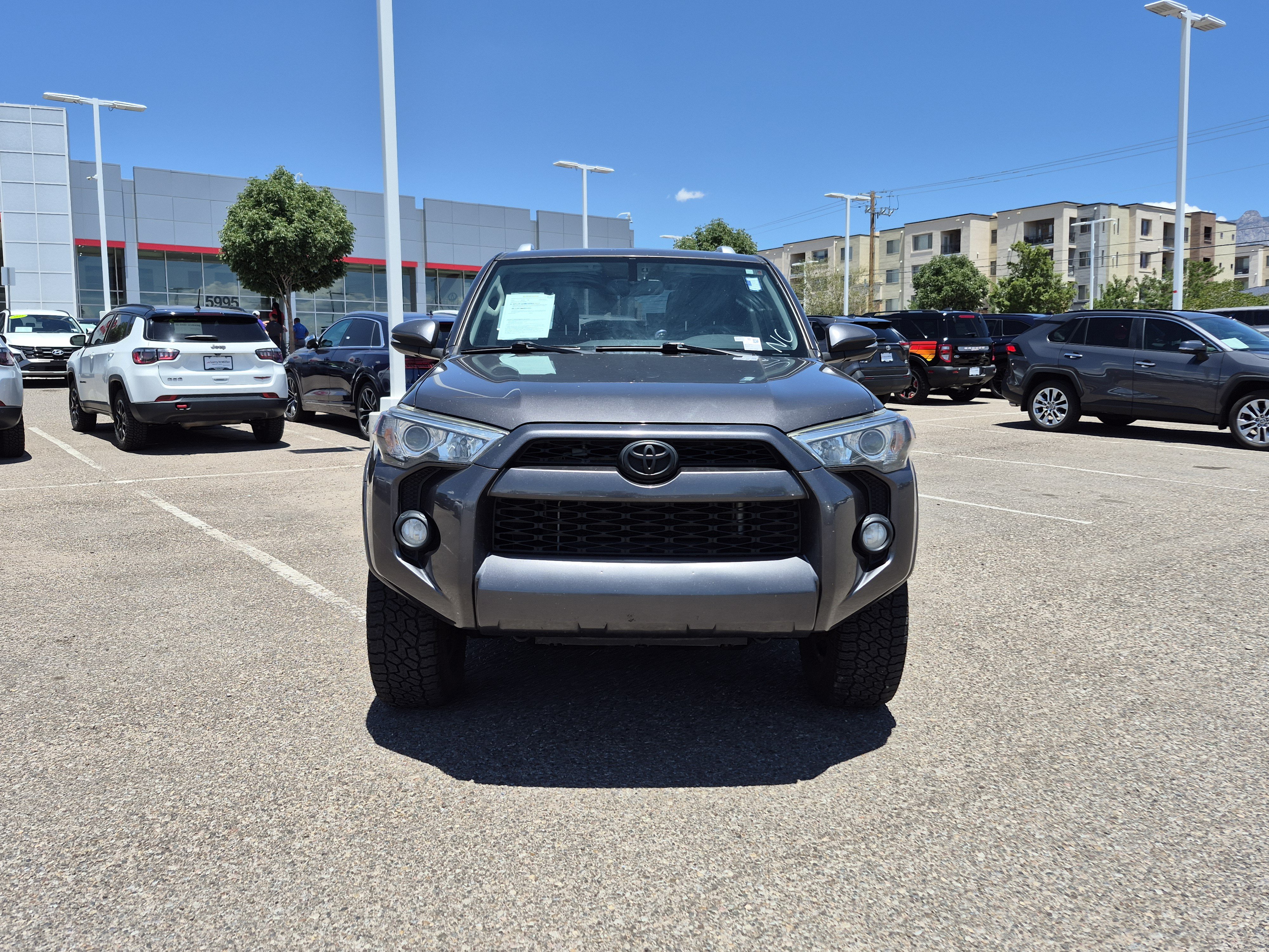 Used 2018 Toyota 4Runner SR5 Premium AWD/4WD image 8