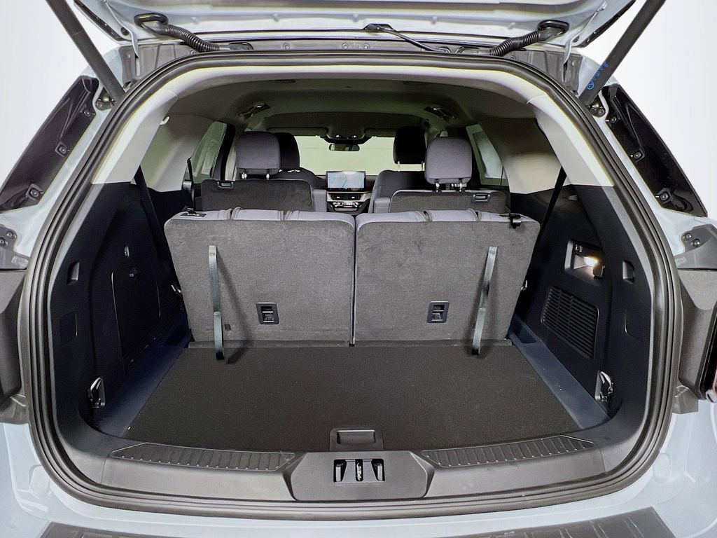 New 2026 Ford Explorer Active image 14