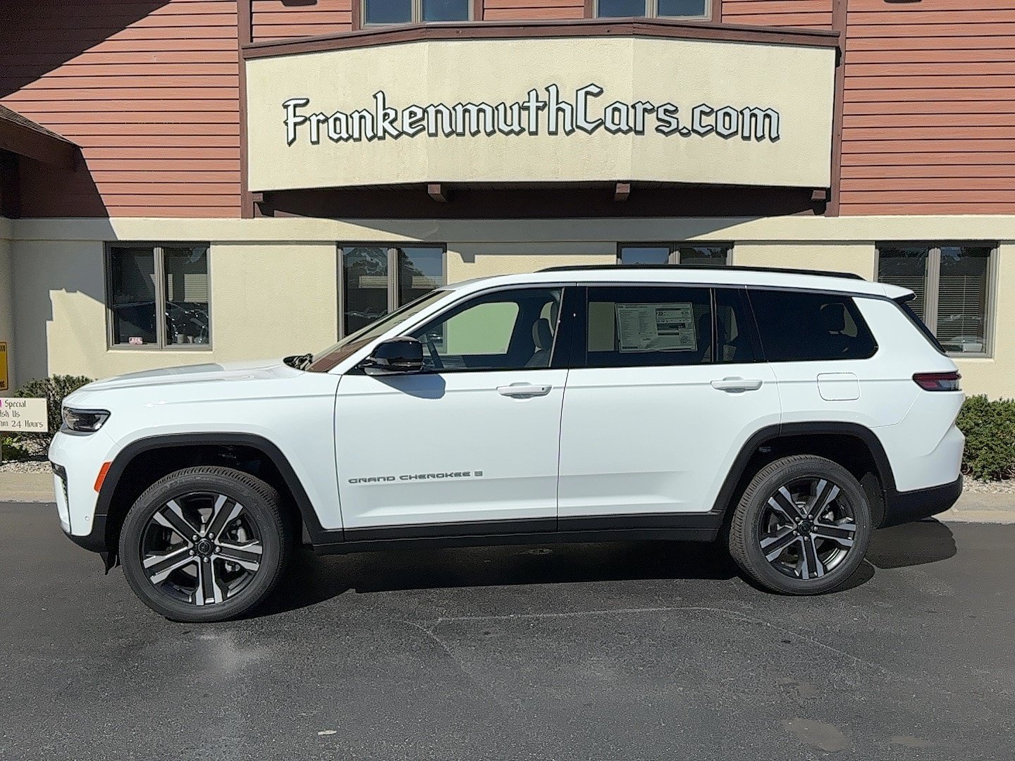 New 2027 Jeep Grand Cherokee L Limited