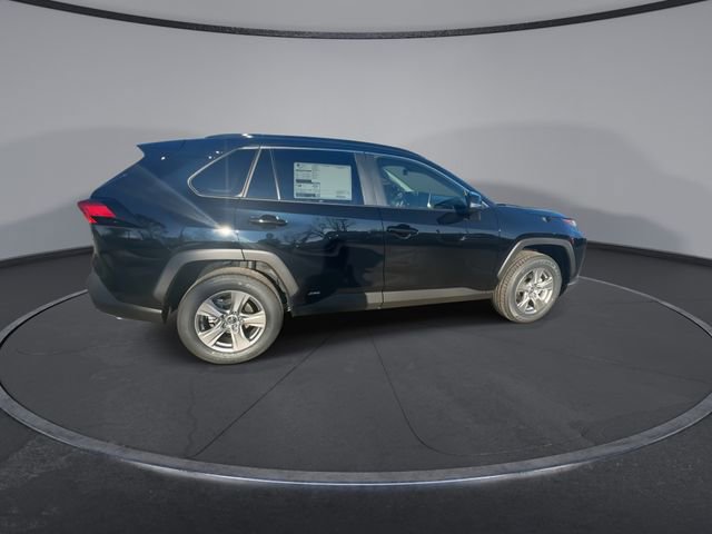 New 2025 Toyota RAV4 XLE image 8