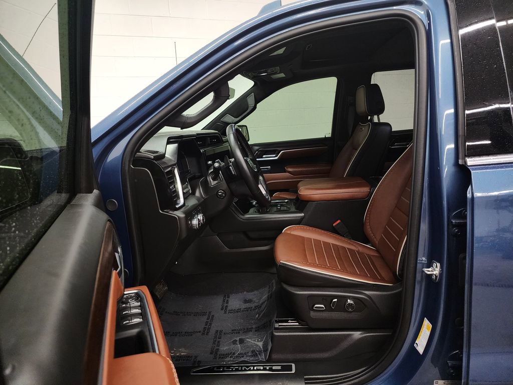Used 2025 GMC Sierra 1500 Denali Ultimate image 12