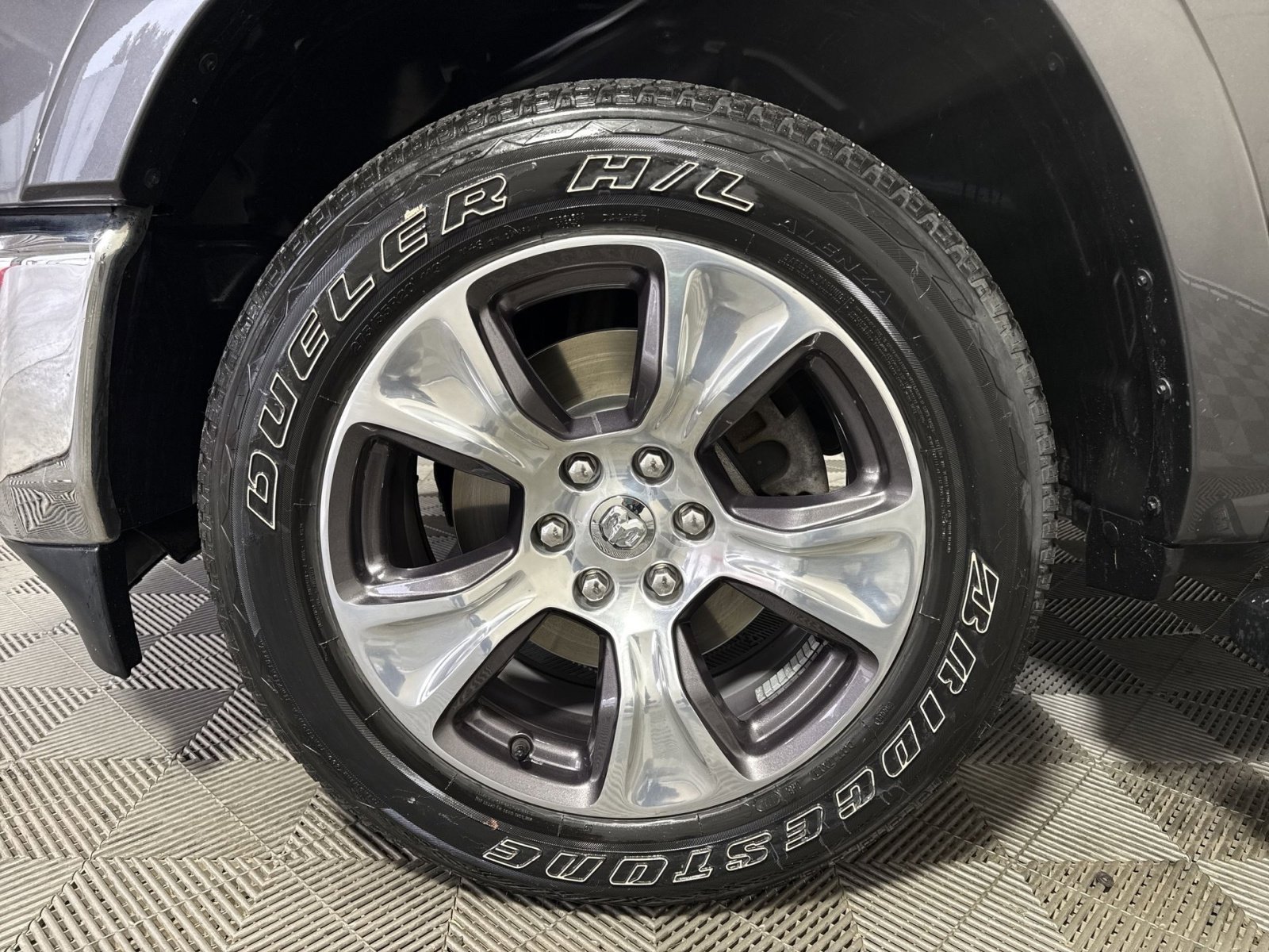 Used 2022 RAM 1500 Laramie image 12