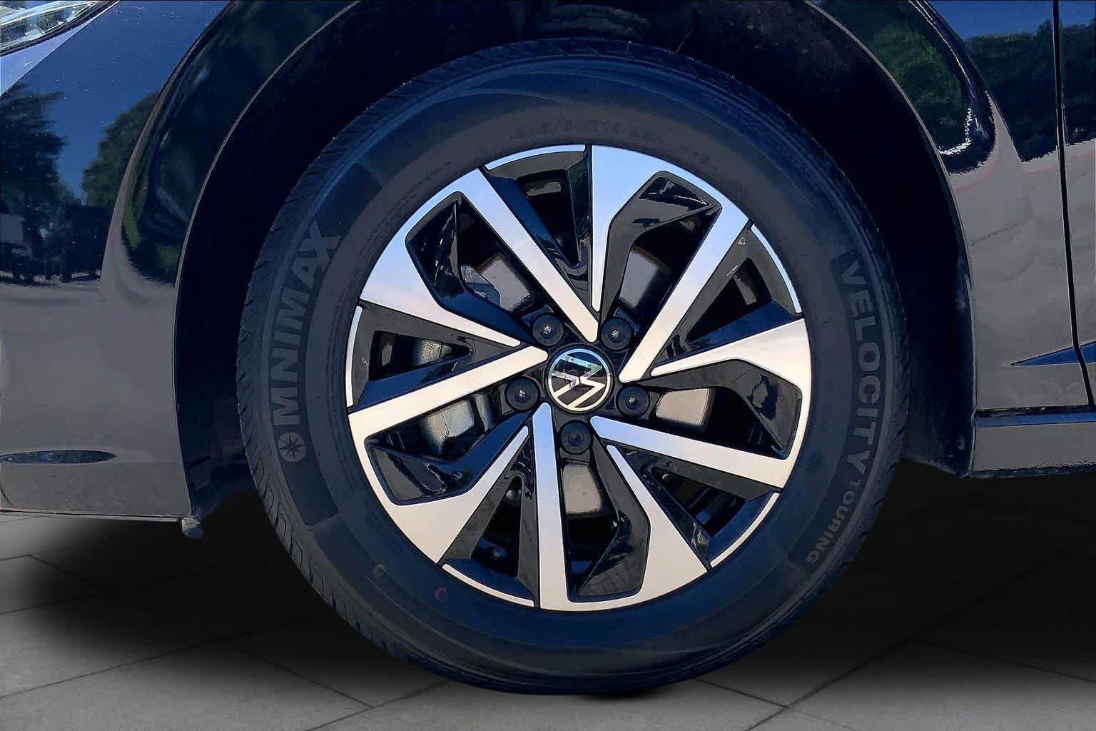 Used 2024 Volkswagen Jetta S FWD image 10